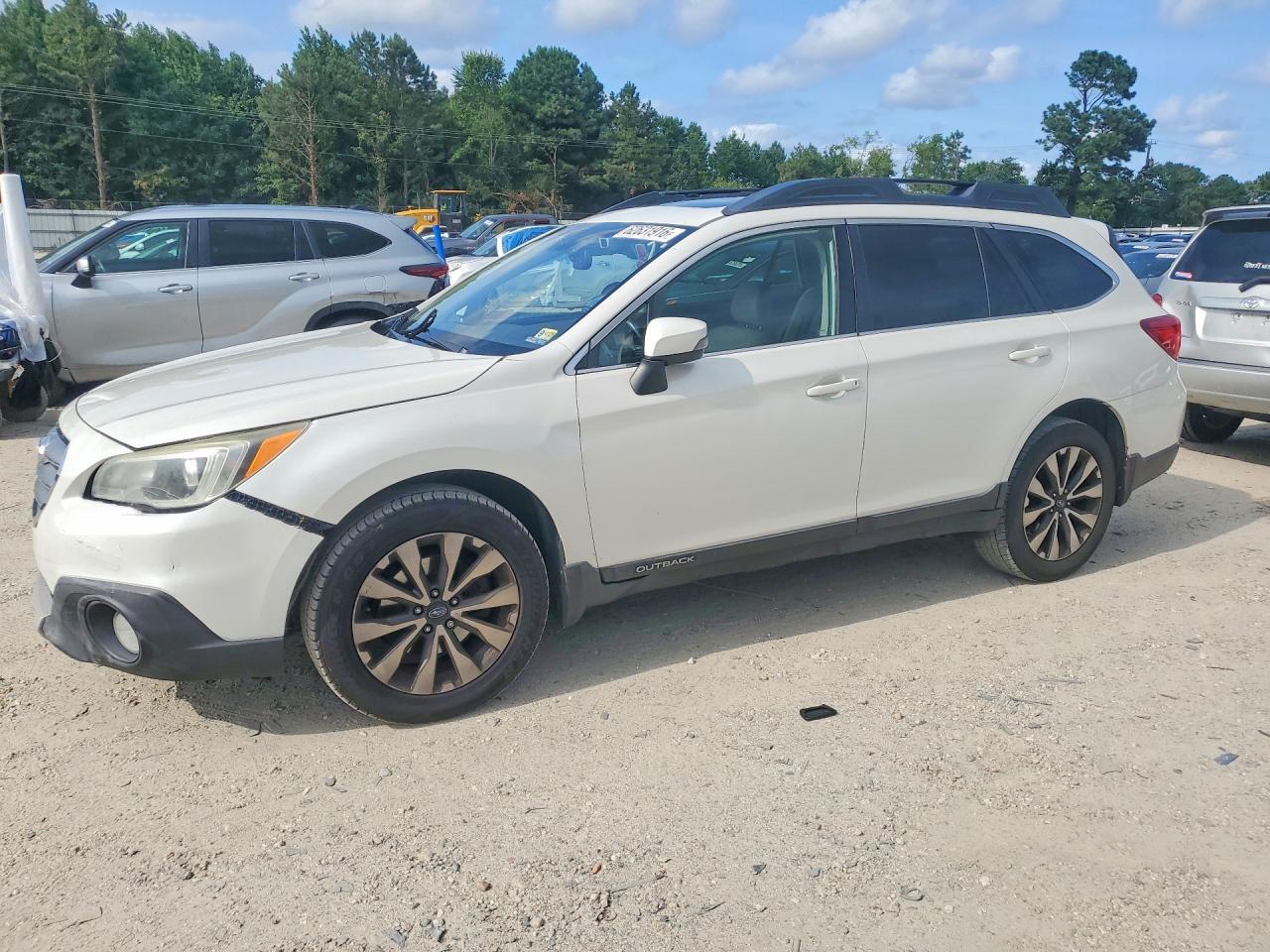 4S4BSENC7F3226364 2015 SUBARU OUTBACK photo no. 1