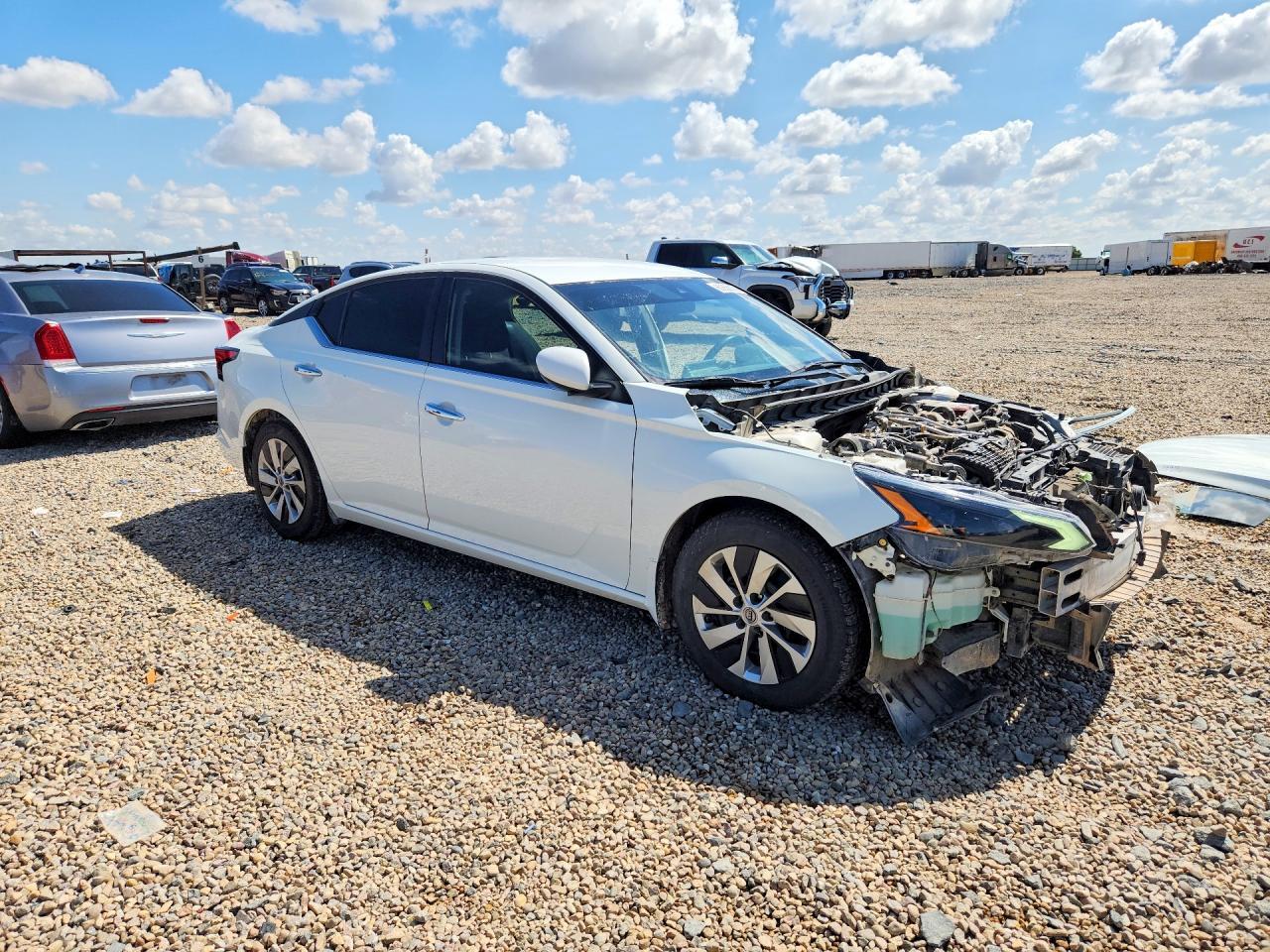 2023 NISSAN ALTIMA S — Фото 4 из 13