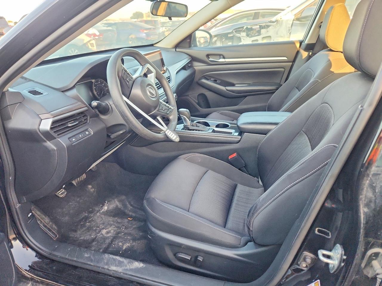 2023 NISSAN ALTIMA SV — Фото 7 из 12