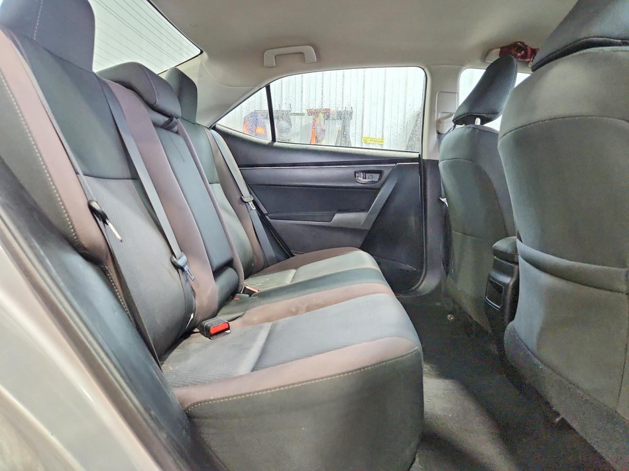2018 TOYOTA COROLLA LE — Фото 10 из 12