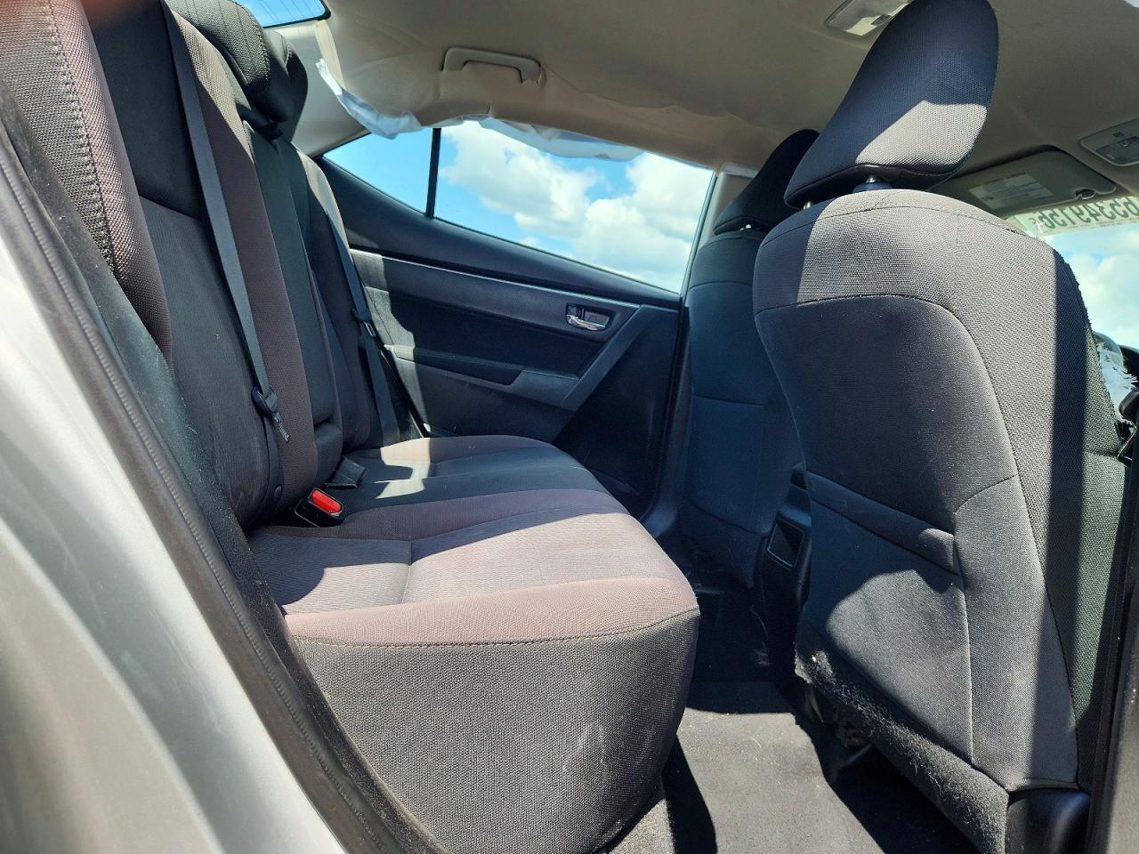 2018 TOYOTA COROLLA LE — Фото 10 из 12