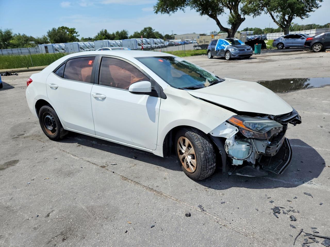 2018 TOYOTA COROLLA L — Фото 4 из 12