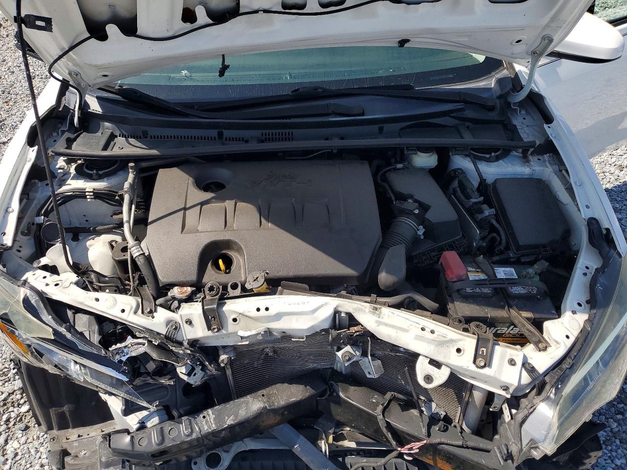 2018 TOYOTA COROLLA LE — Фото 11 из 13