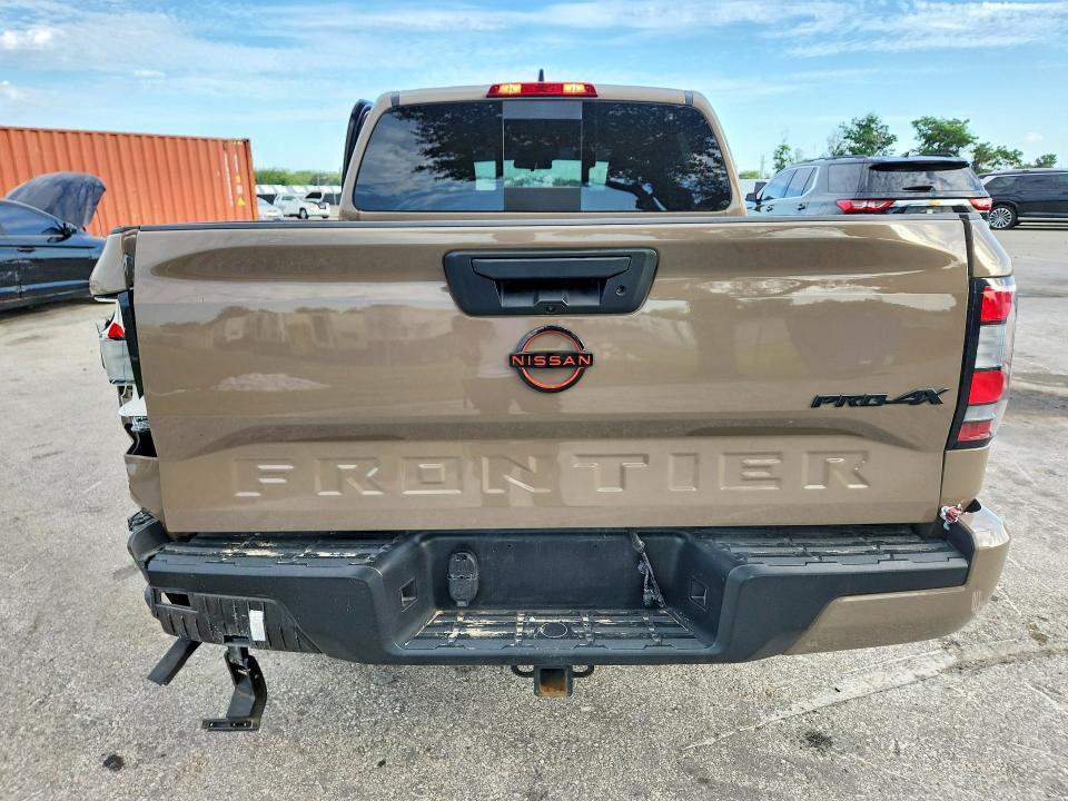 2023 NISSAN FRONTIER PRO-4X — Фото 6 из 14