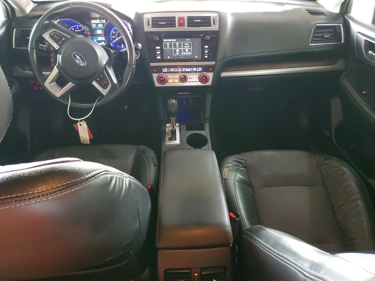 2015 SUBARU OUTBACK 3.6R LIMITED — Фото 8 из 13