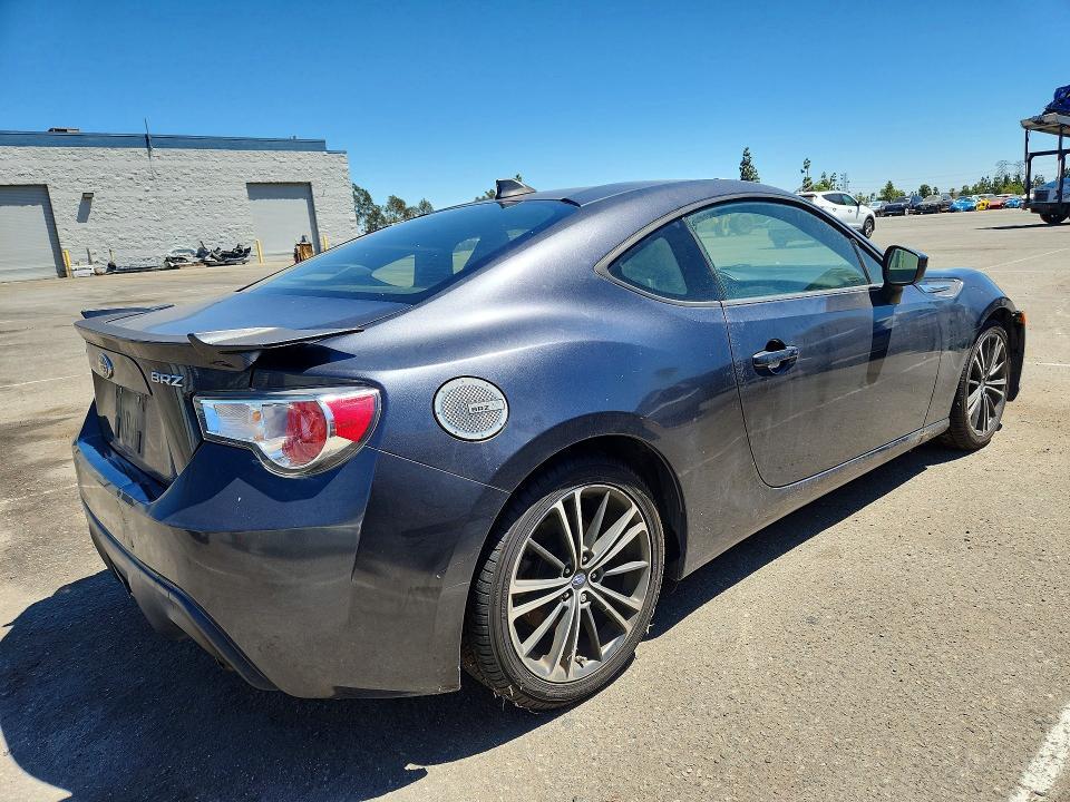 2015 SUBARU BRZ 2.0 LIMITED — Фото 3 из 12