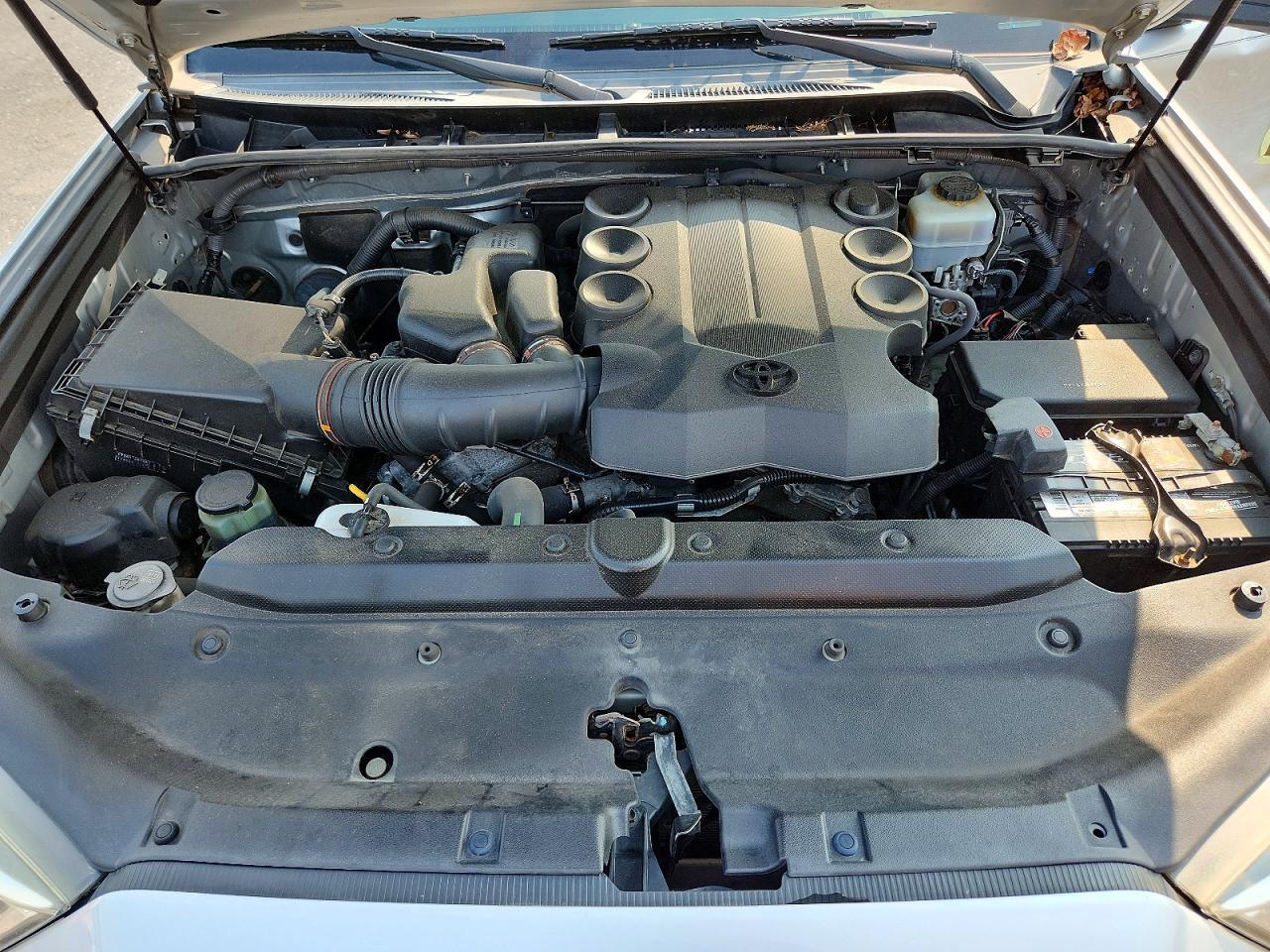 2015 TOYOTA 4RUNNER LIMITED — Фото 12 из 13