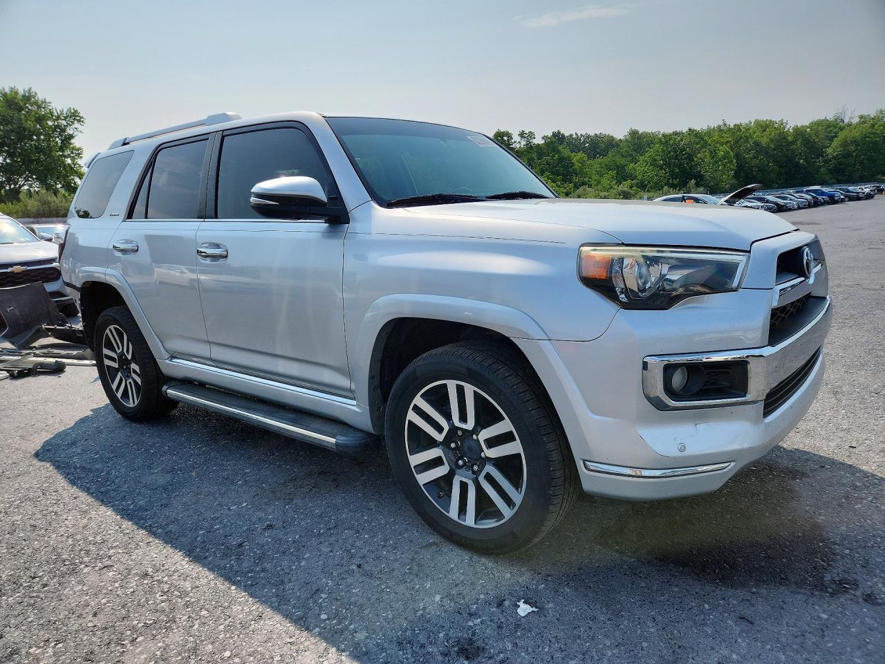 2015 TOYOTA 4RUNNER LIMITED — Фото 4 из 13