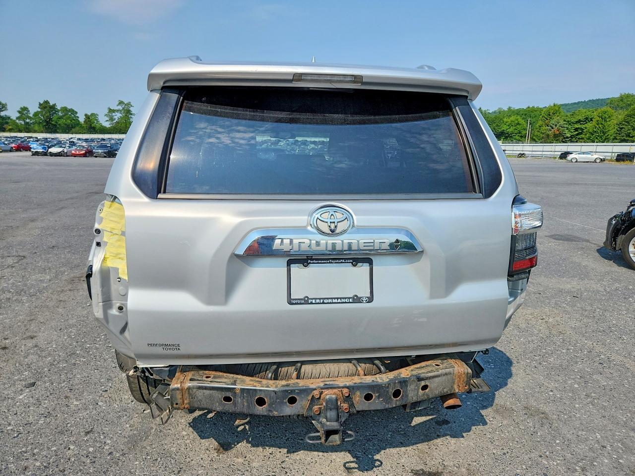 2015 TOYOTA 4RUNNER LIMITED — Фото 6 из 13