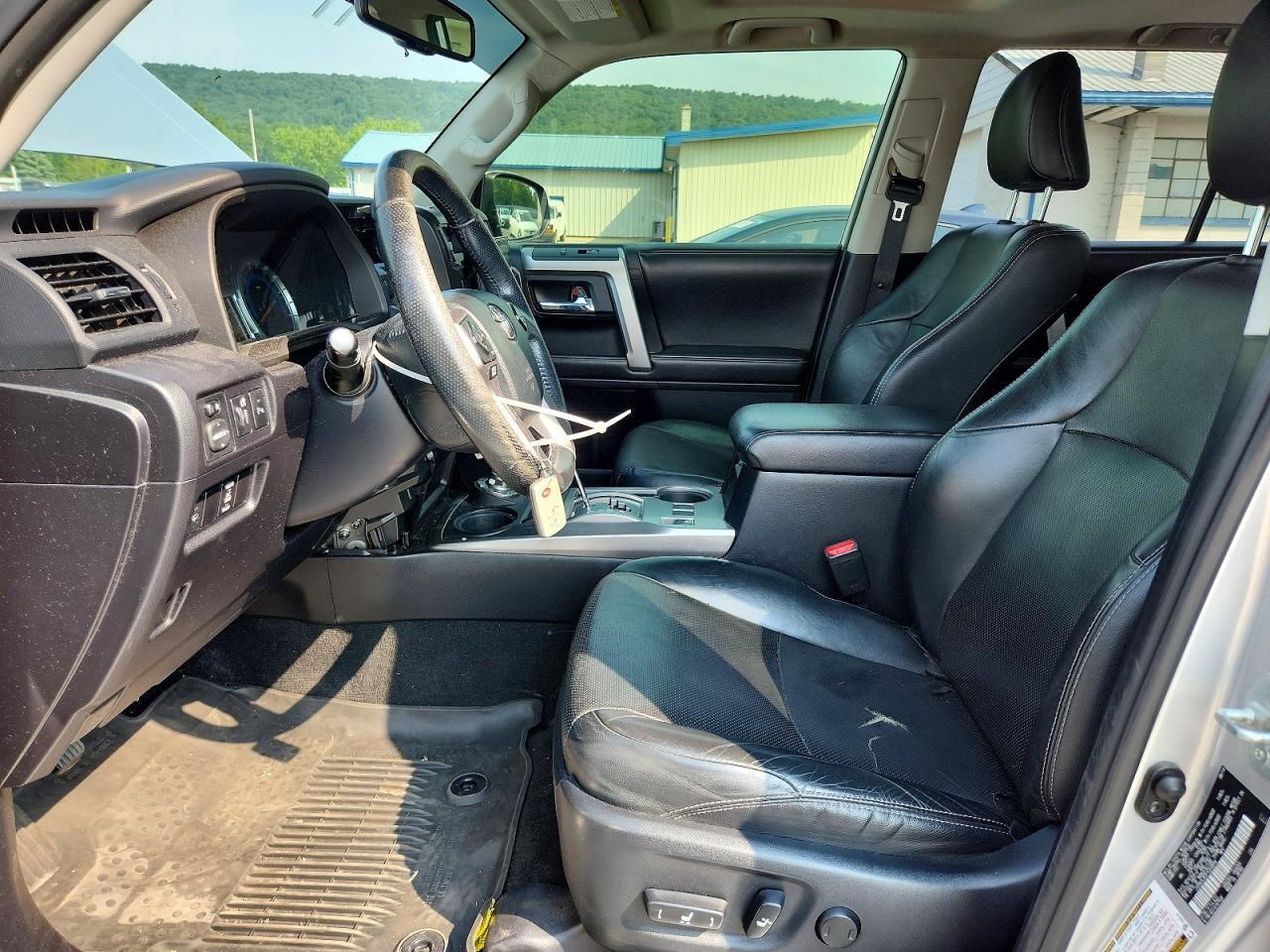 2015 TOYOTA 4RUNNER LIMITED — Фото 7 из 13