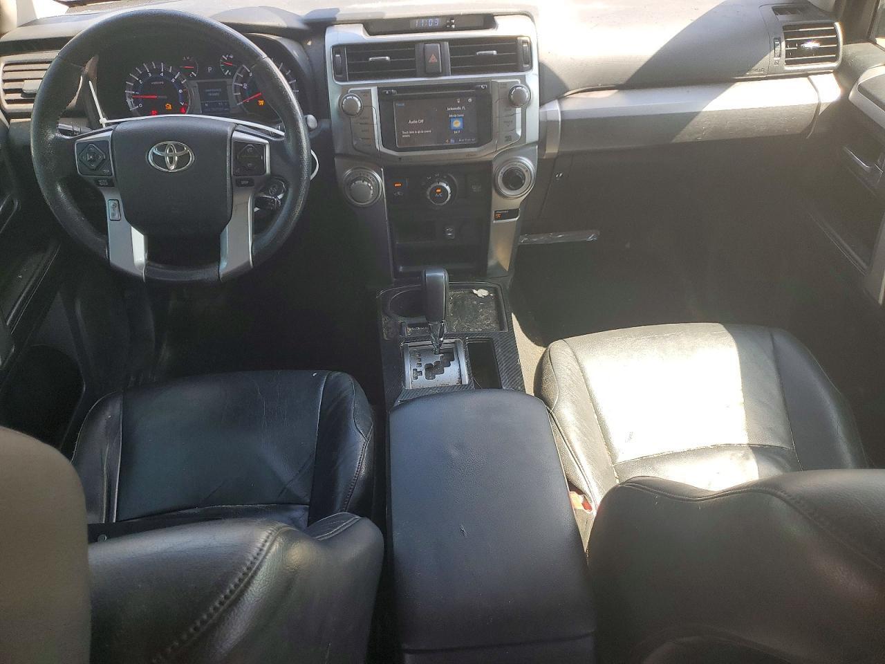 2015 TOYOTA 4RUNNER SR5 — Фото 8 из 13