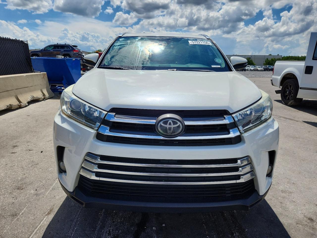 2018 TOYOTA HIGHLANDER LIMITED — Фото 5 из 13