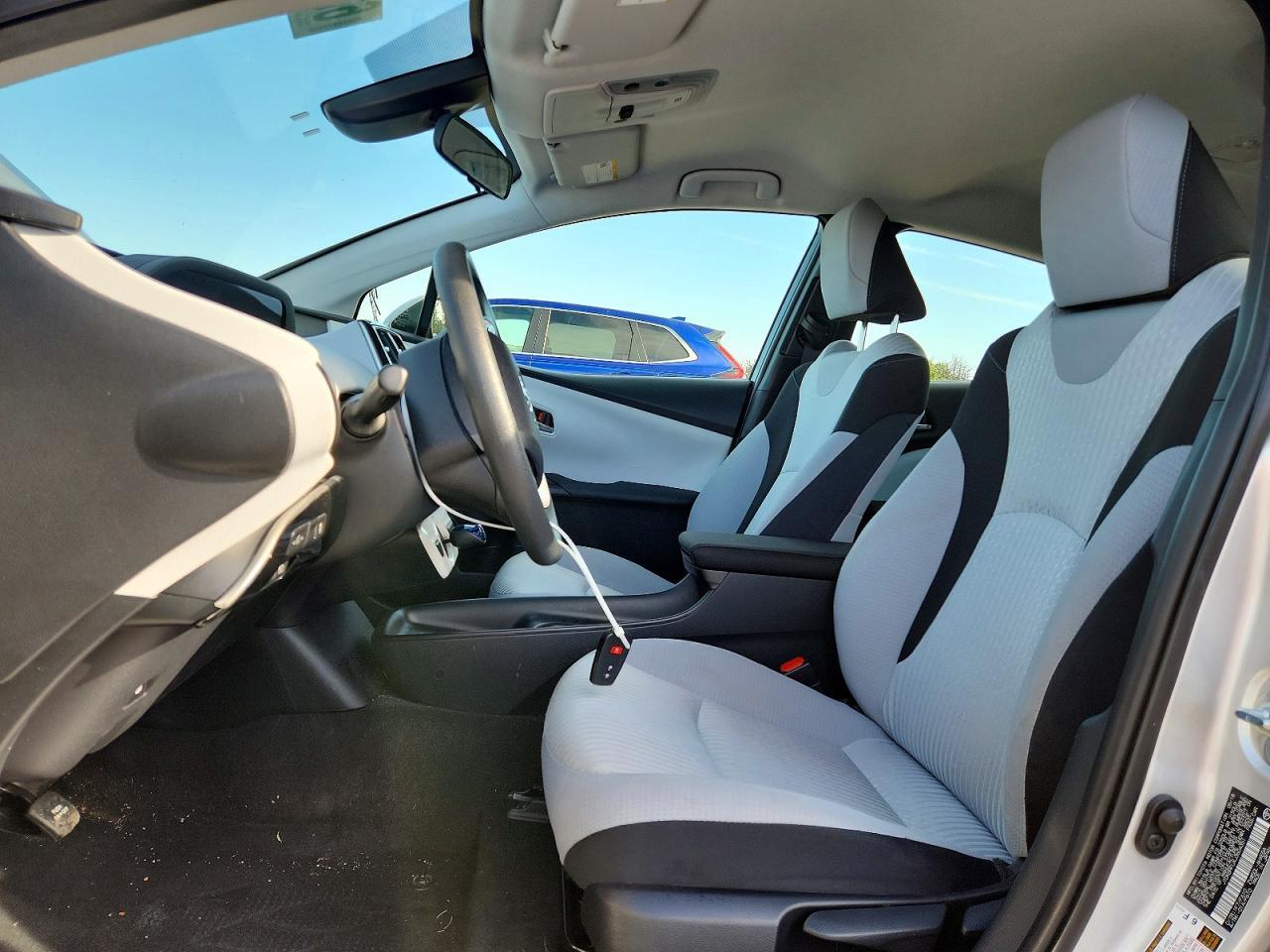 2018 TOYOTA PRIUS ONE — Фото 7 из 12