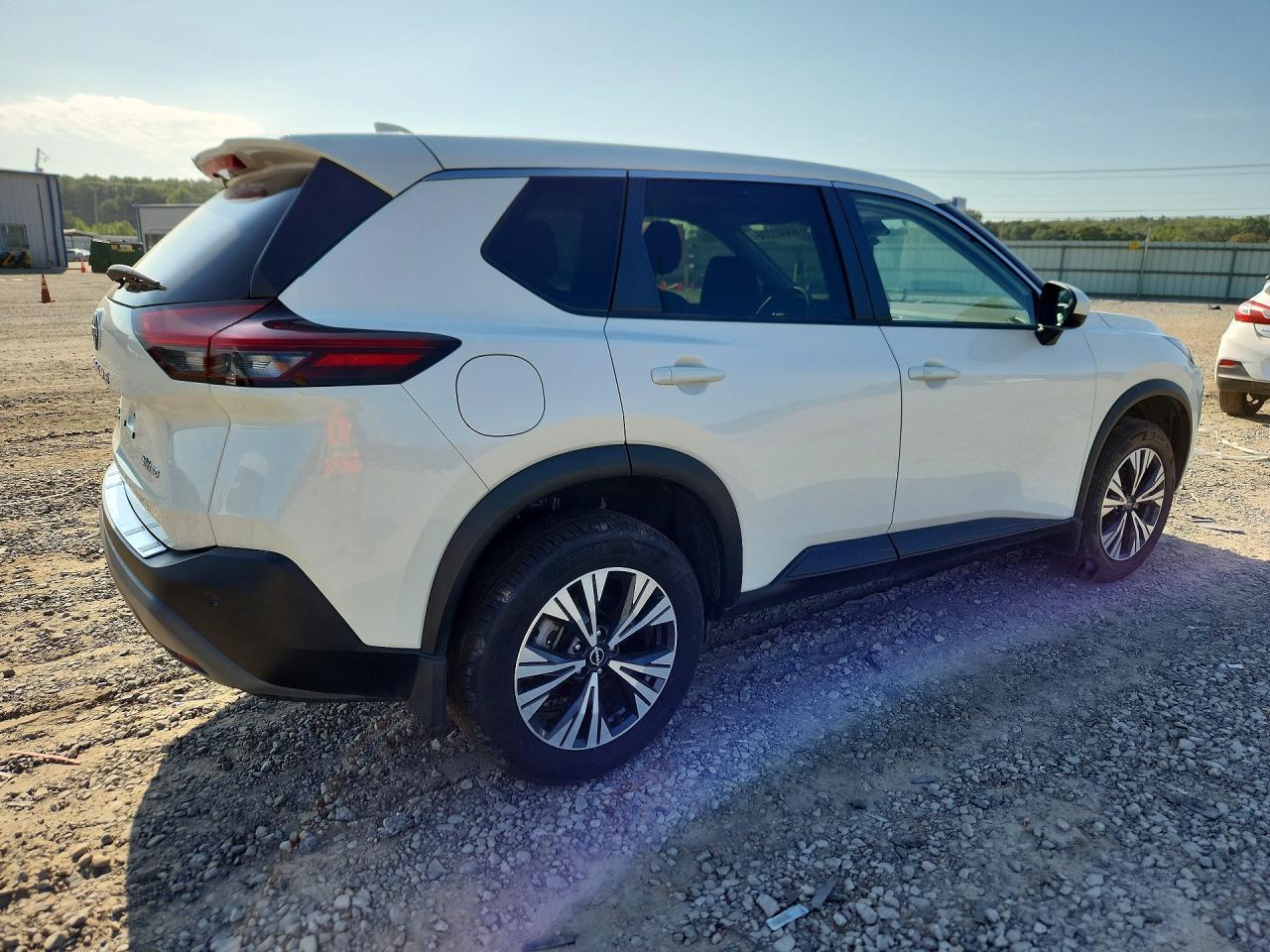 2023 NISSAN ROGUE SV — Фото 3 из 12