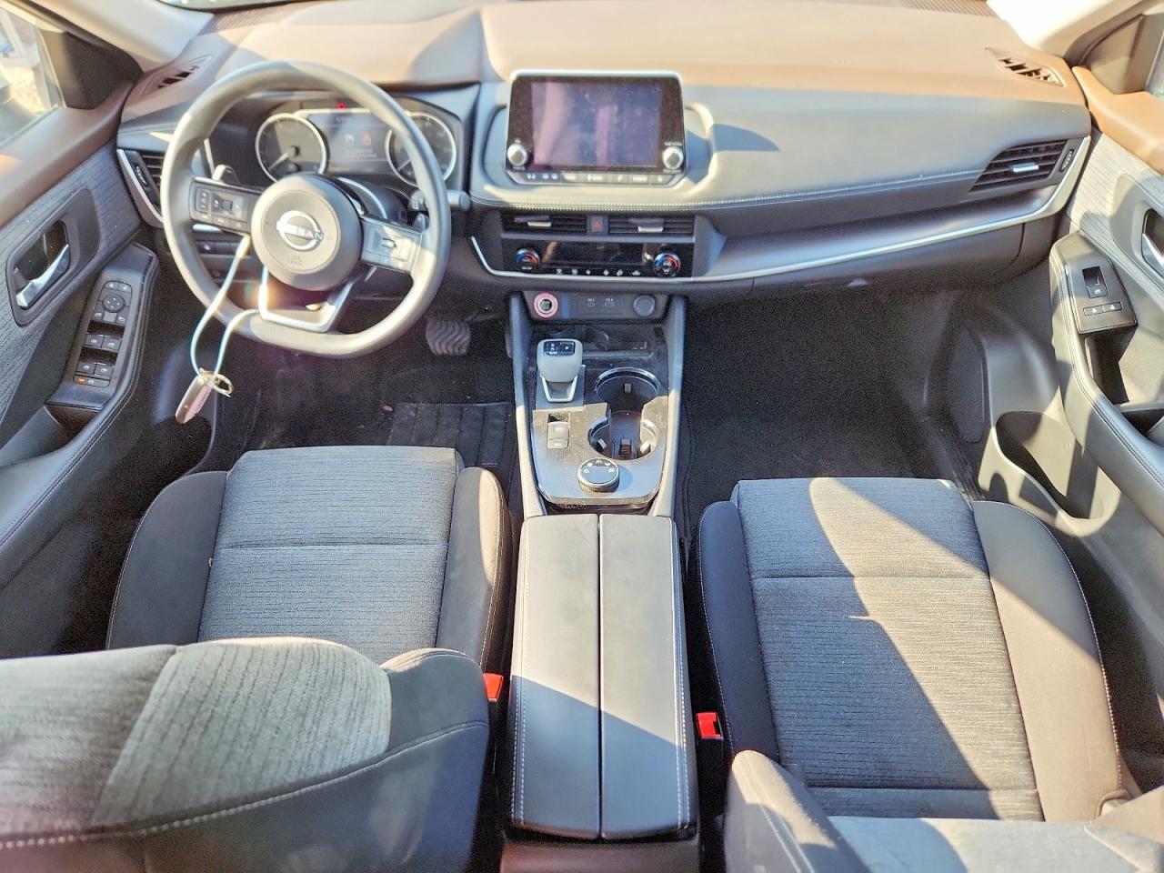 2023 NISSAN ROGUE SV — Фото 8 из 12