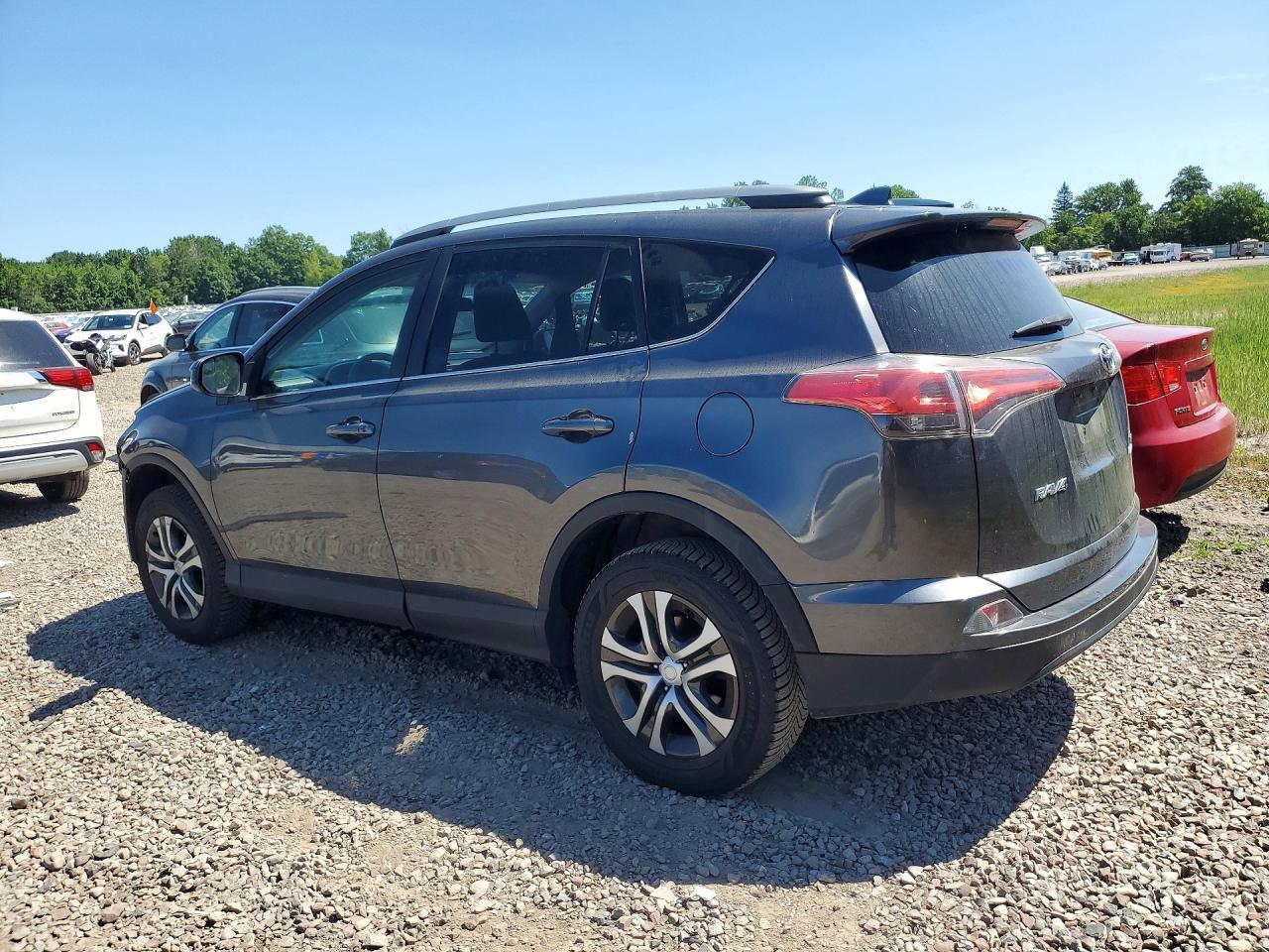2018 TOYOTA RAV4 LE — Фото 2 из 14