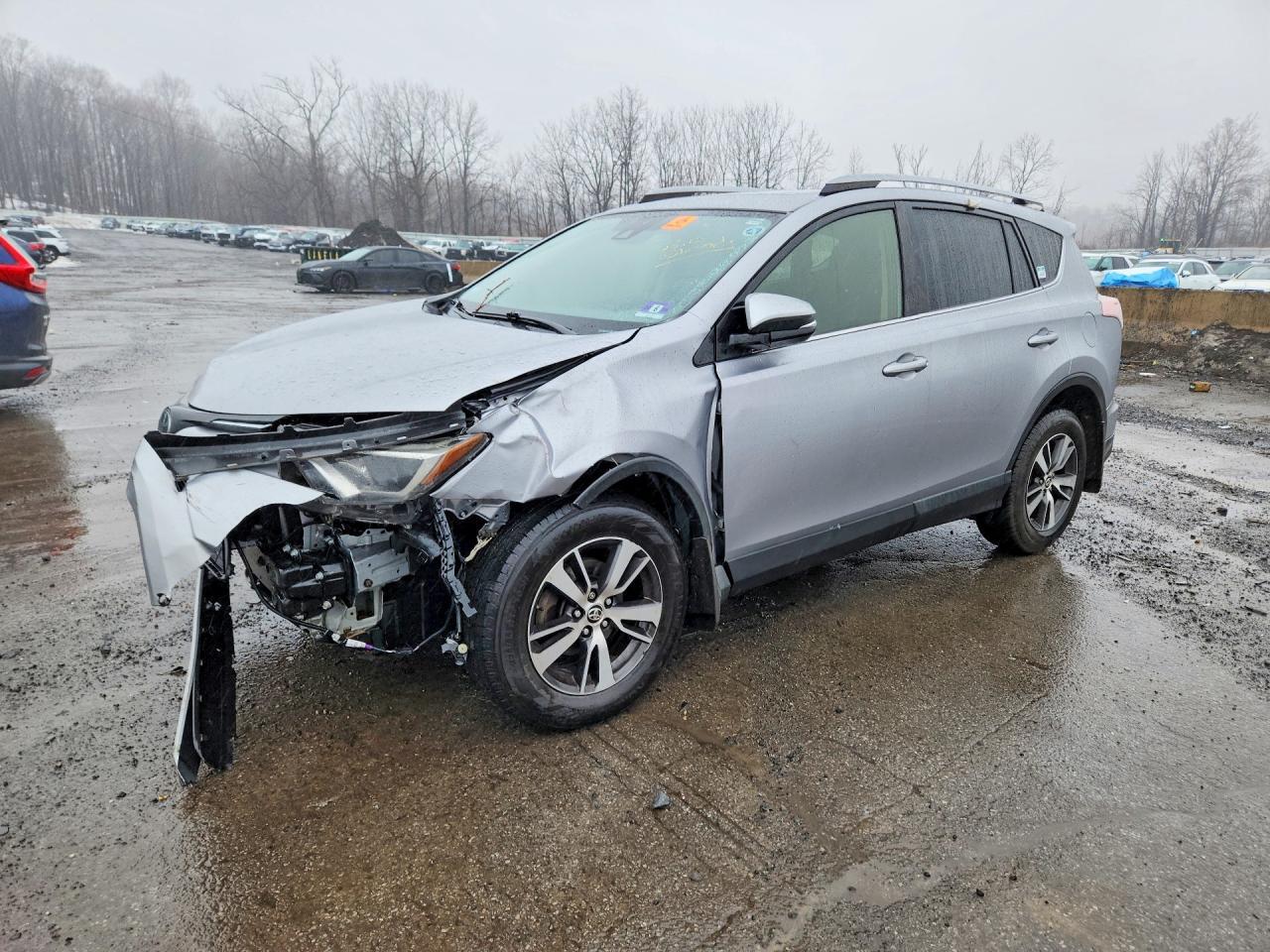 2018 TOYOTA RAV4 XLE
