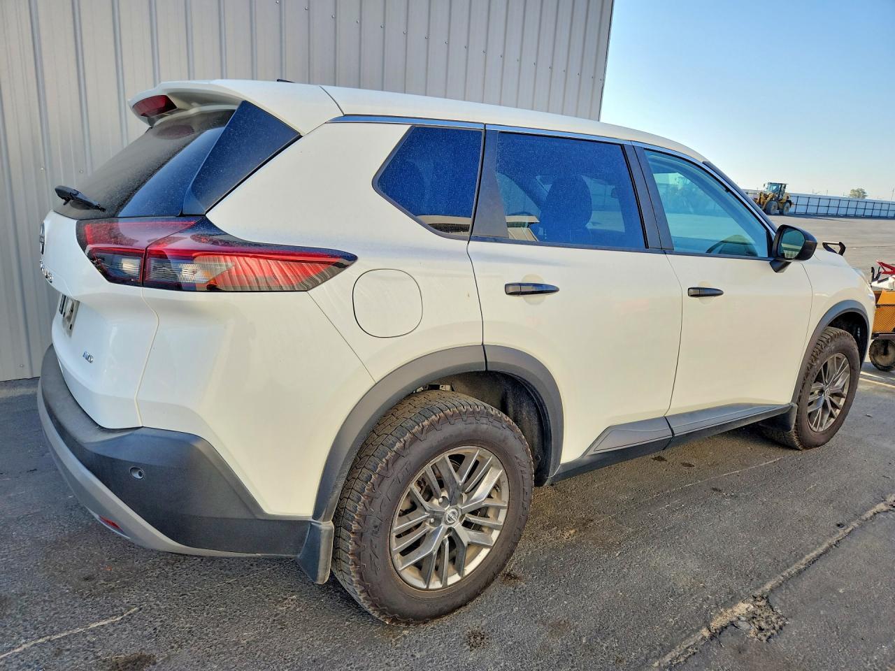 2023 NISSAN ROGUE S — Фото 3 из 13
