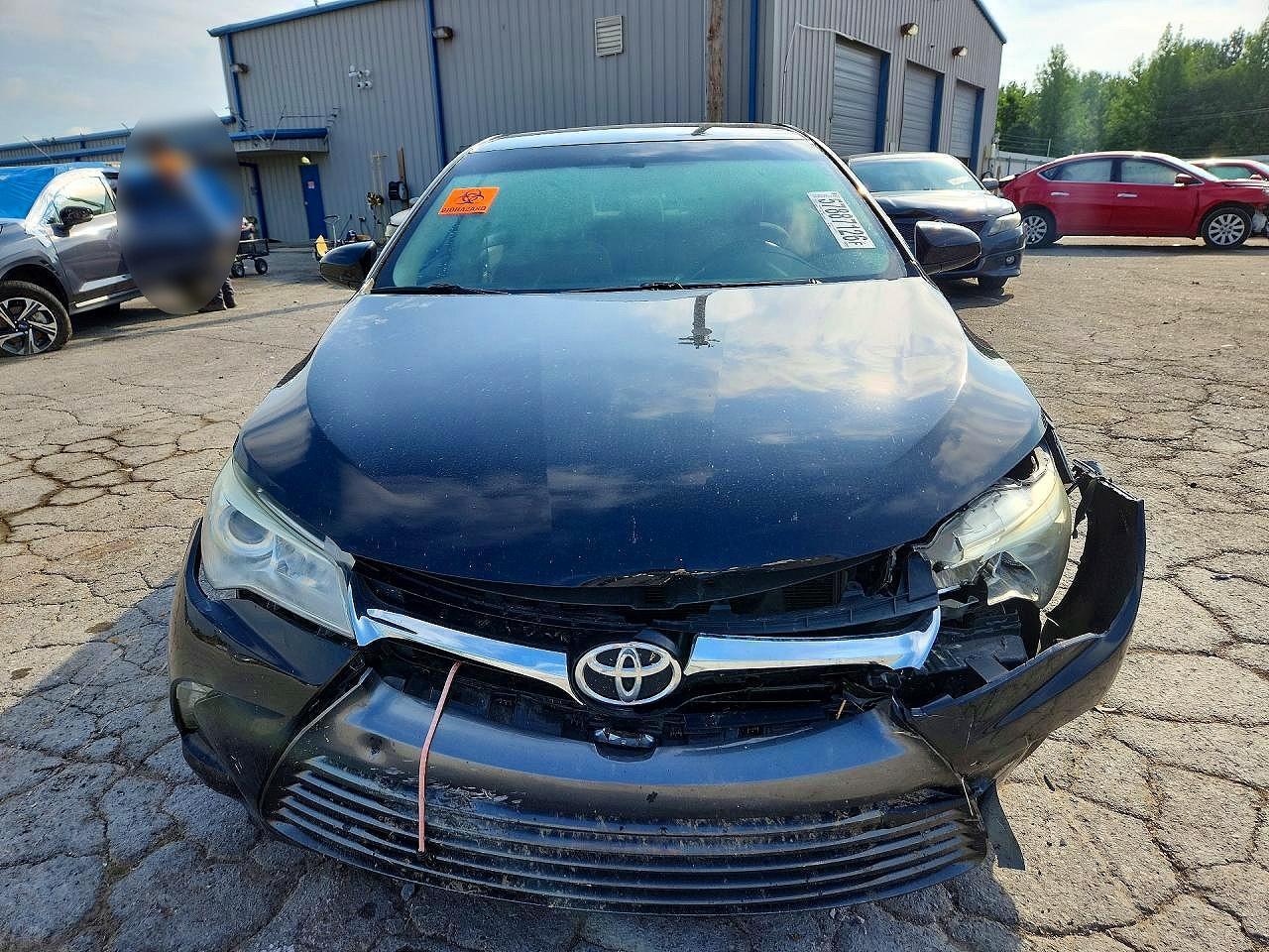 2015 TOYOTA CAMRY LE — Фото 5 из 12