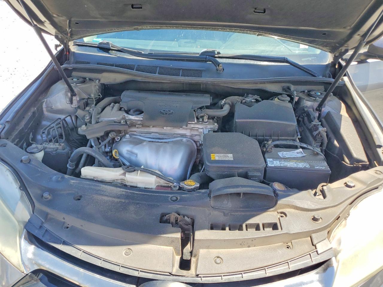 2015 TOYOTA CAMRY SE — Фото 11 из 12