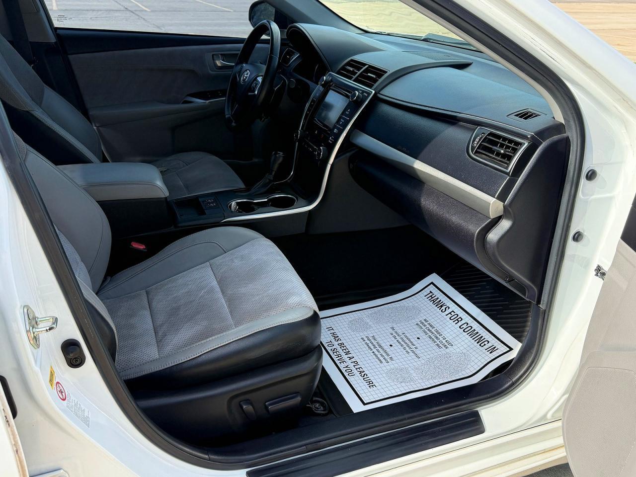 2015 TOYOTA CAMRY XSE V6 — Фото 5 из 10