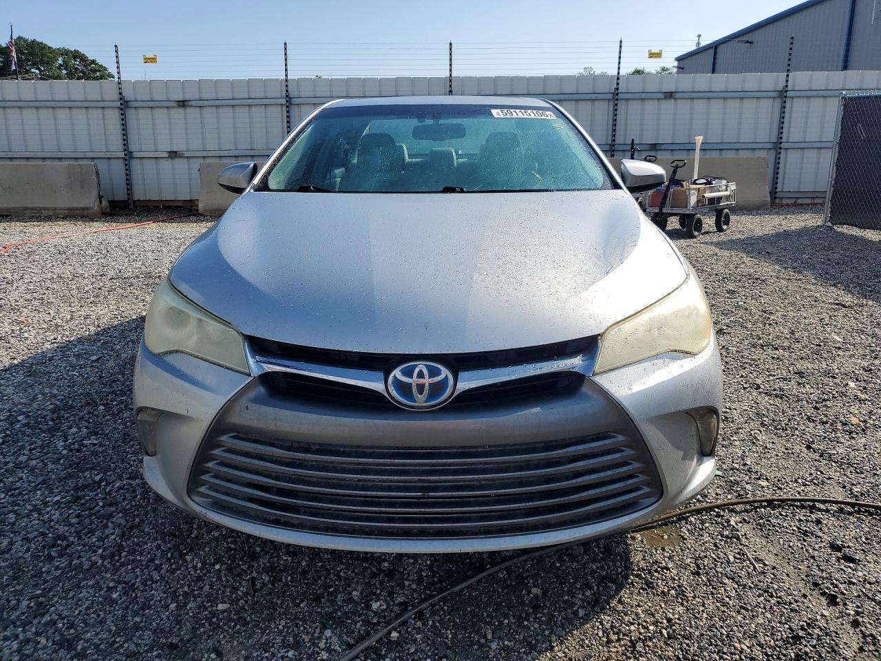 2015 TOYOTA CAMRY HYBRID XLE — Фото 5 из 12