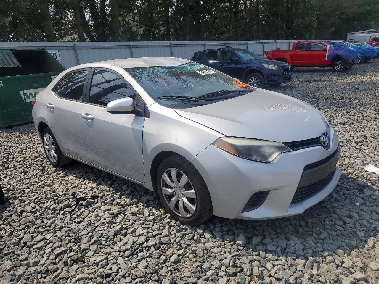 2015 TOYOTA COROLLA LE — Фото 4 из 12