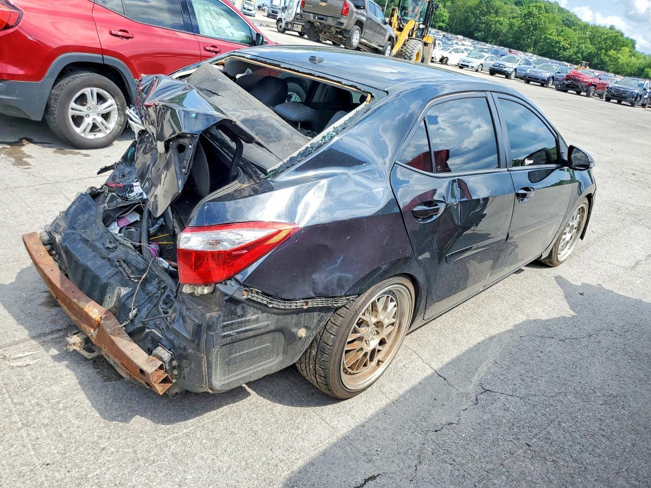 2015 TOYOTA COROLLA S PLUS — Фото 3 из 12