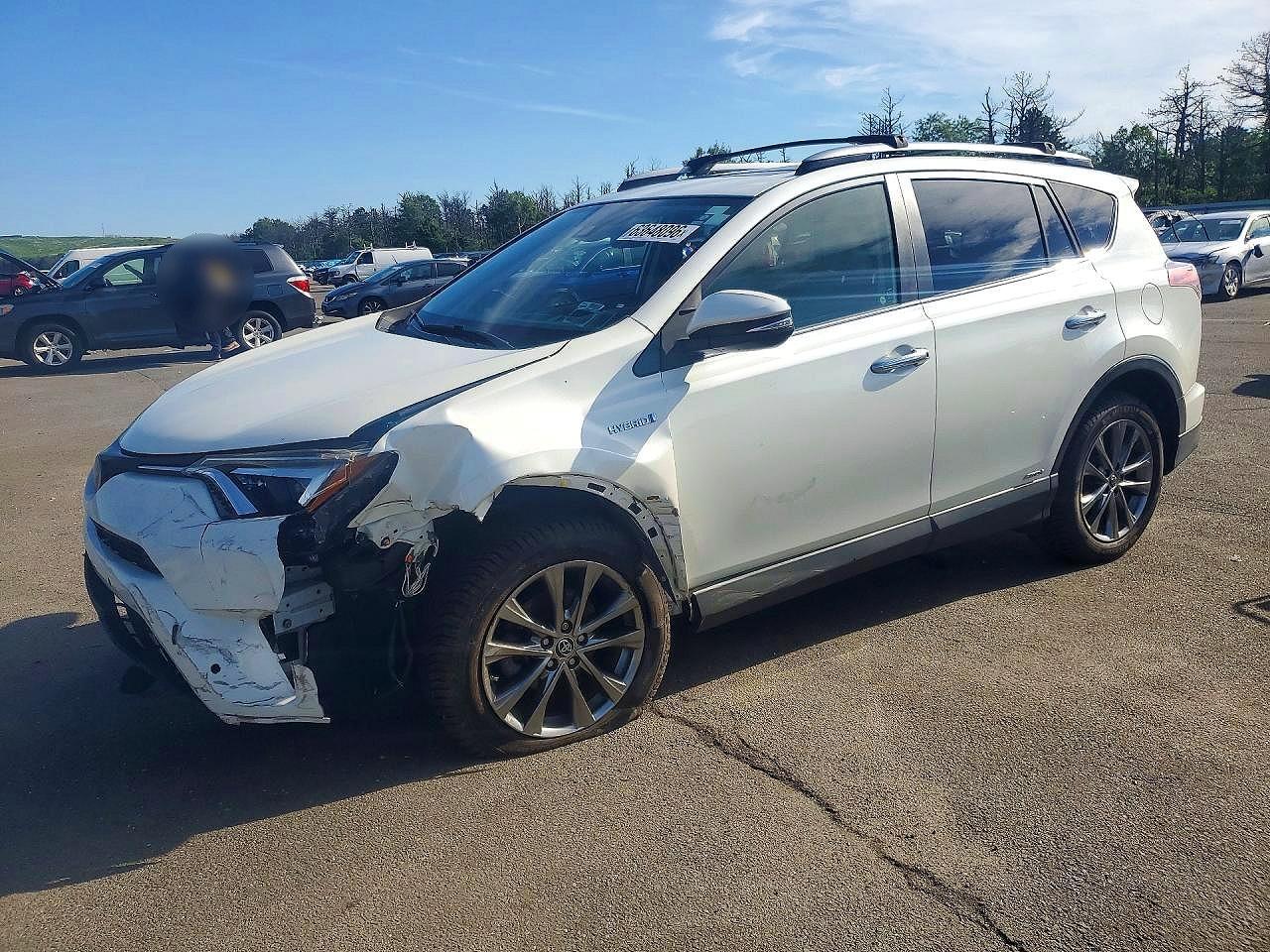 2018 TOYOTA RAV4 HV LIMITED