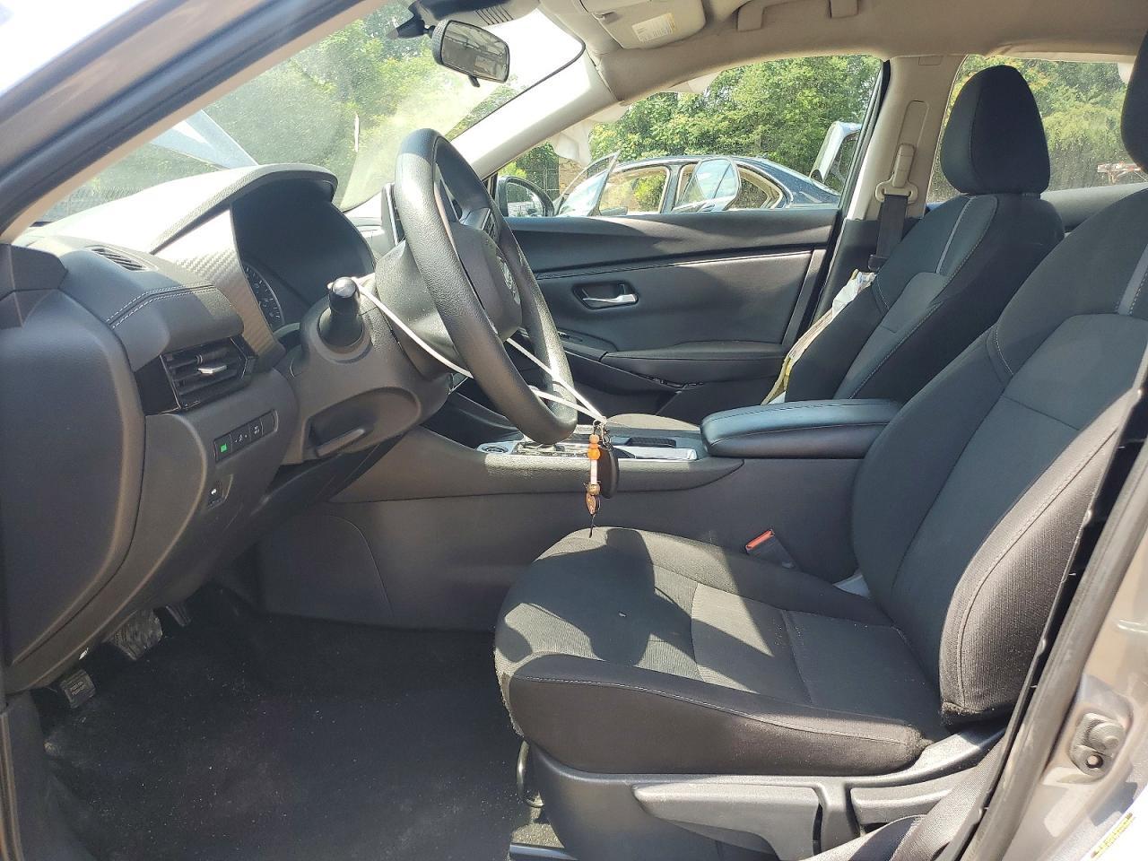2023 NISSAN SENTRA SV — Фото 7 из 12