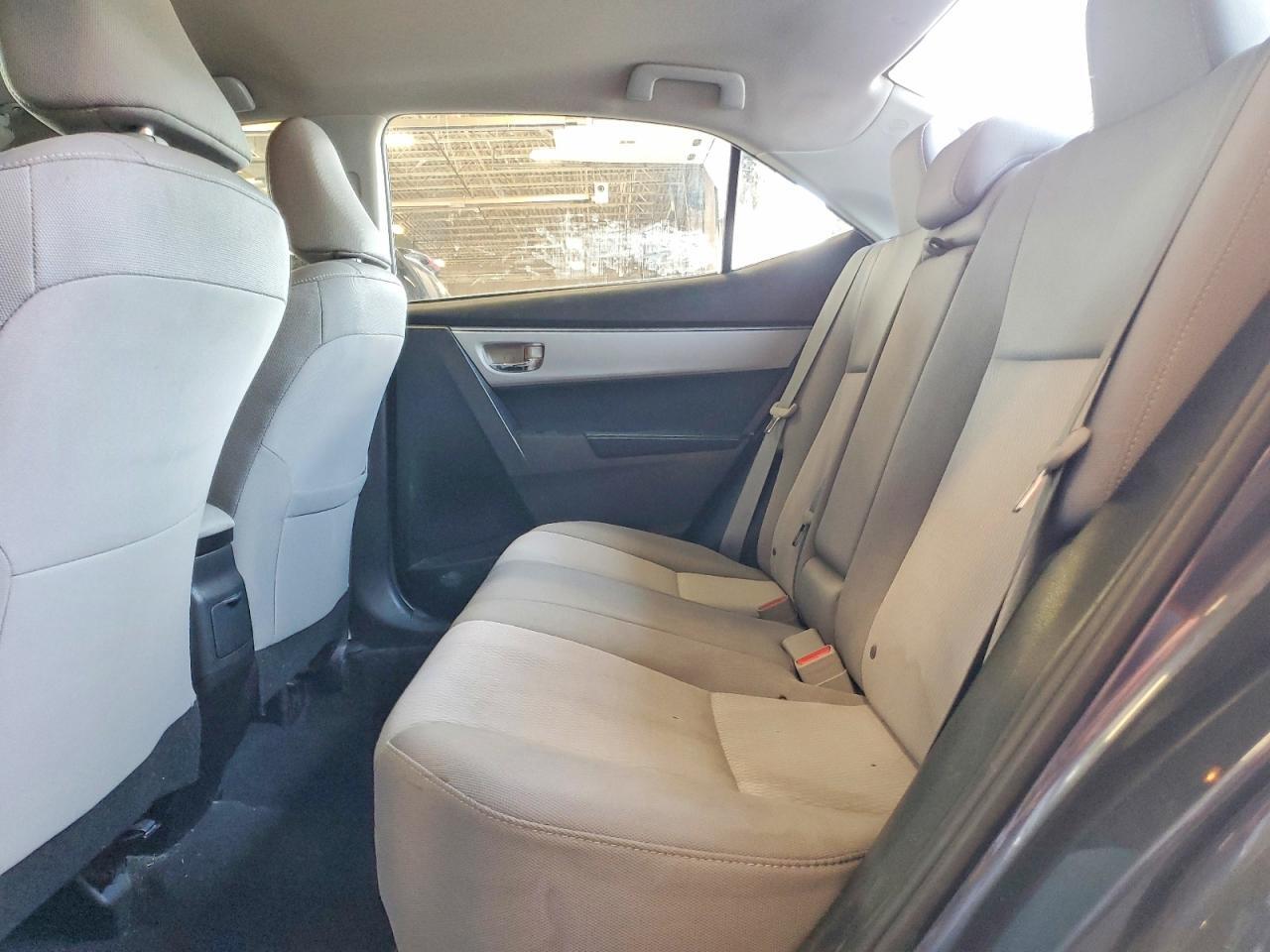 2015 TOYOTA COROLLA LE — Фото 10 из 12