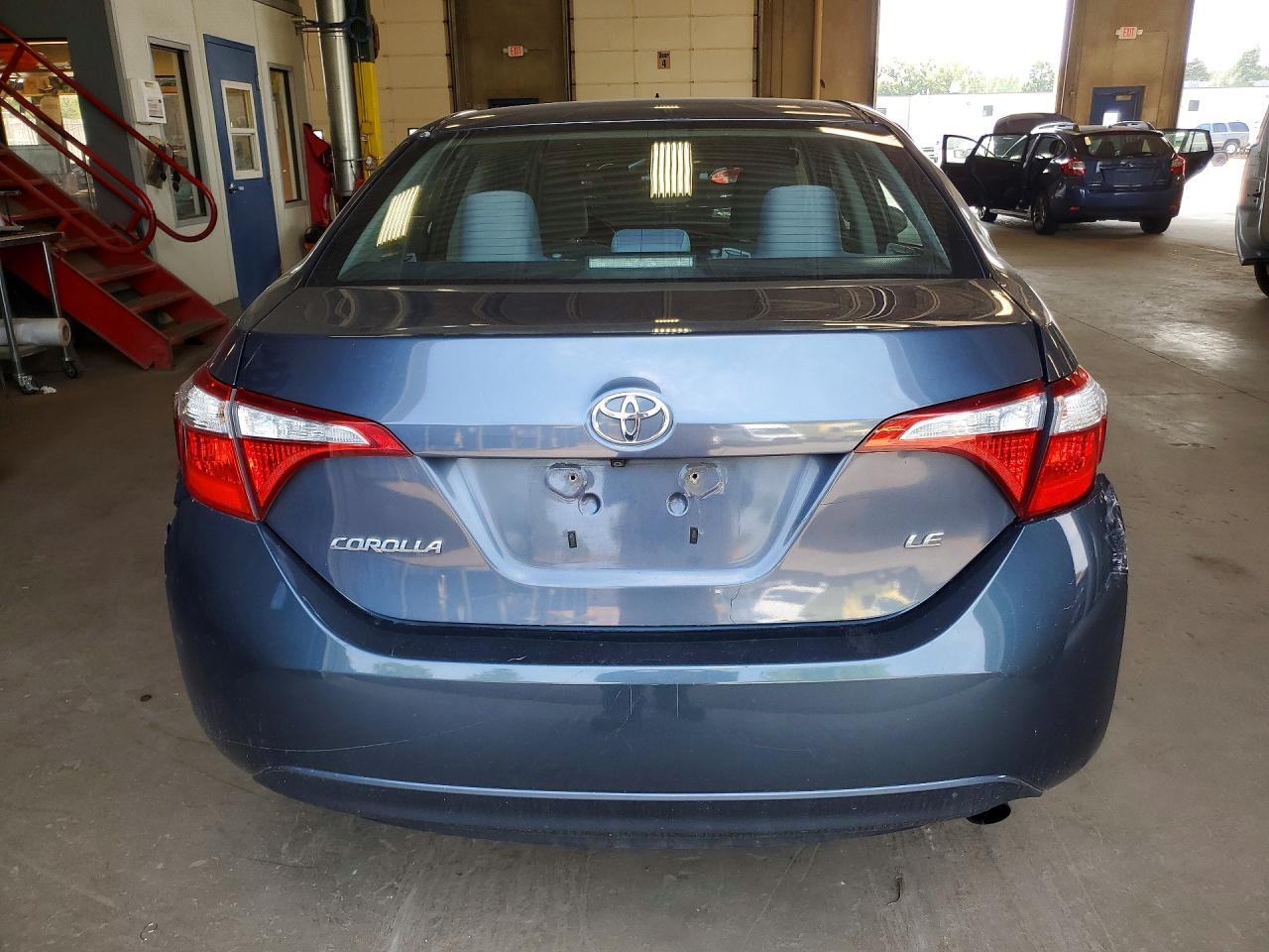 2015 TOYOTA COROLLA LE — Фото 6 из 12