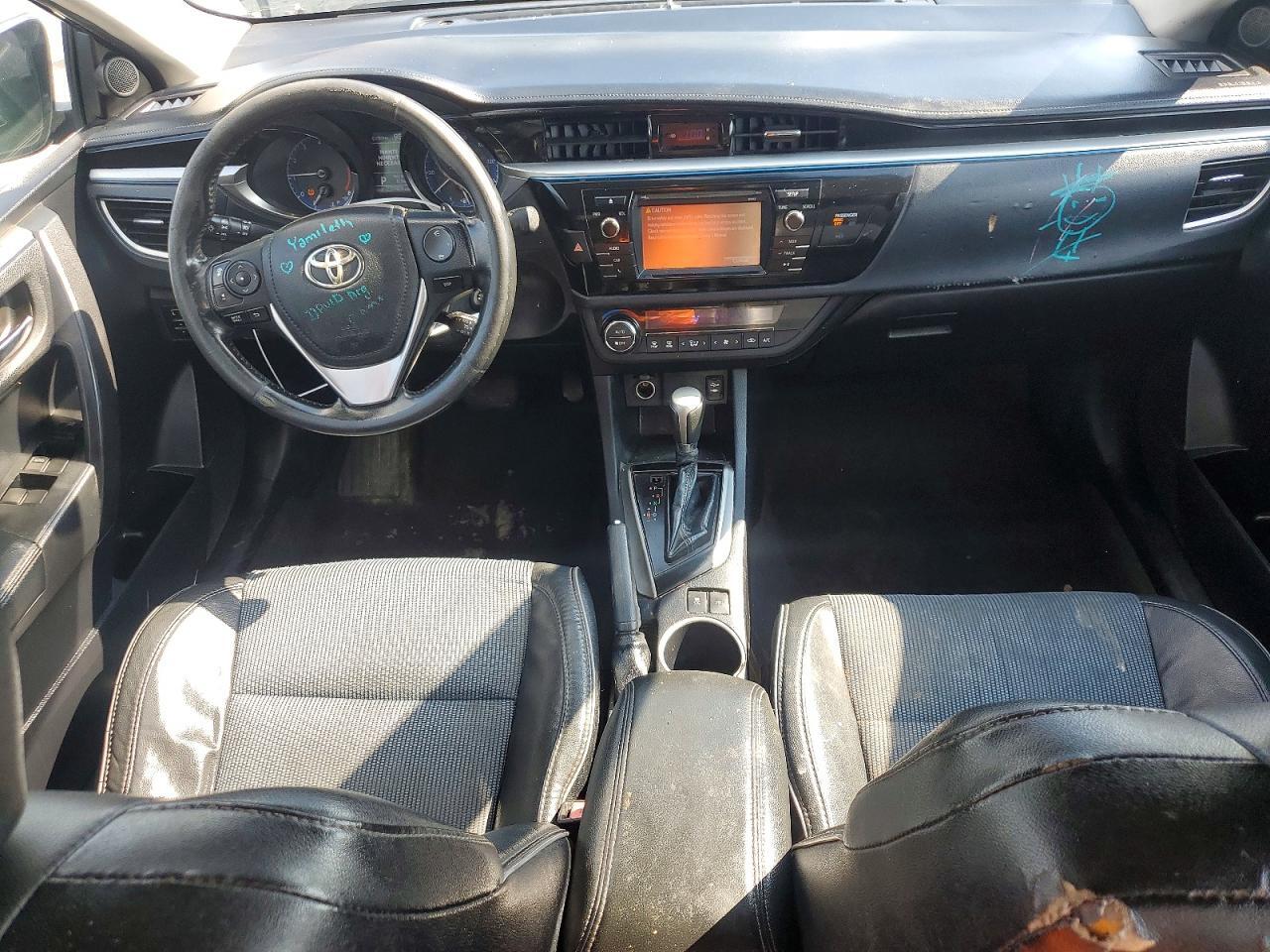 2T1BURHE3FC267567 2015 TOYOTA COROLLA photo no. 8