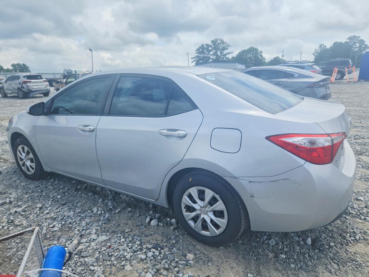 2015 TOYOTA COROLLA L — Фото 2 из 12