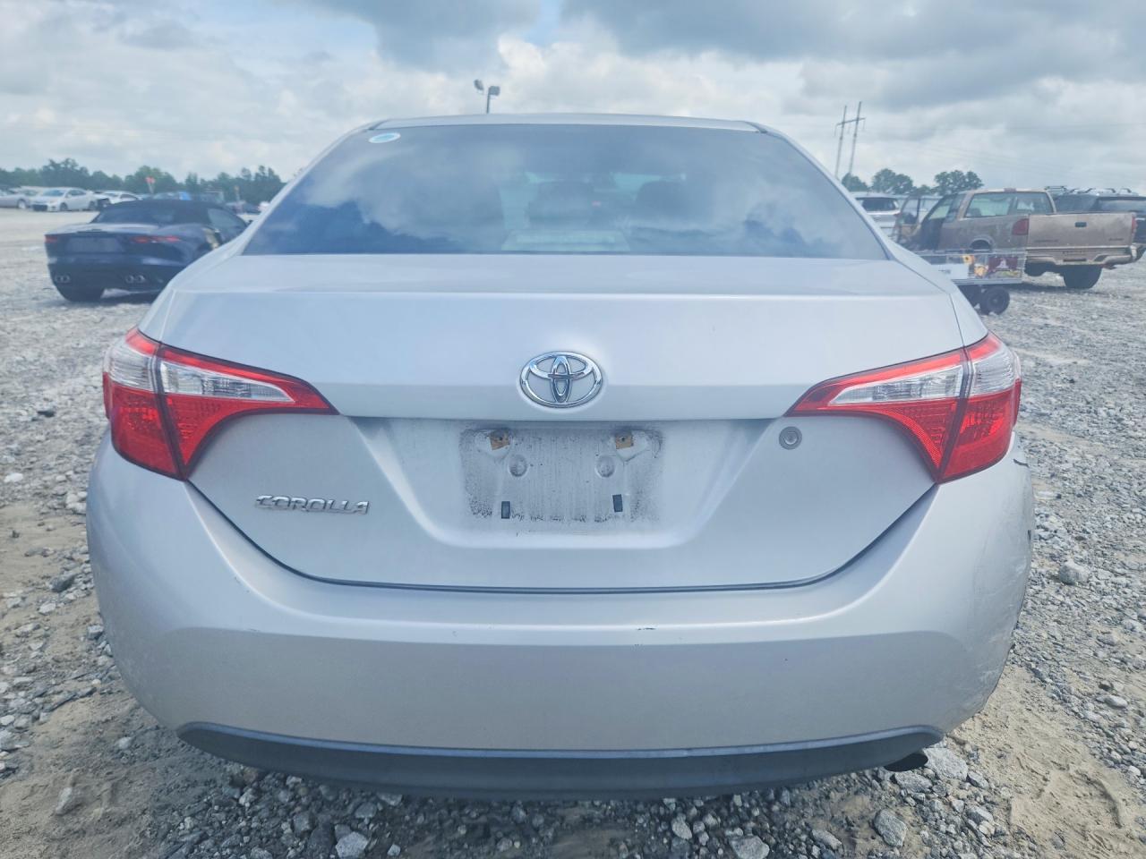 2015 TOYOTA COROLLA L — Фото 6 из 12
