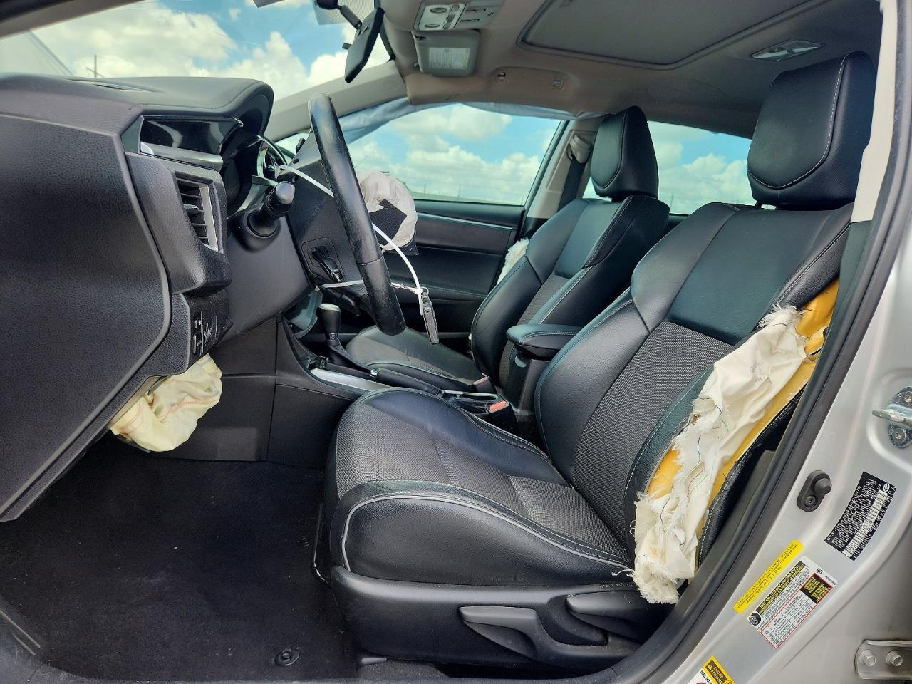 2015 TOYOTA COROLLA S PLUS — Фото 7 из 13