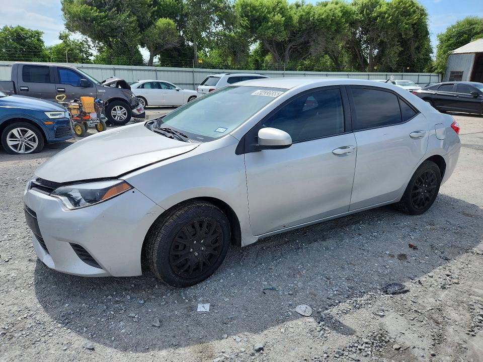 2015 TOYOTA COROLLA 5YFBURHE3FP224346