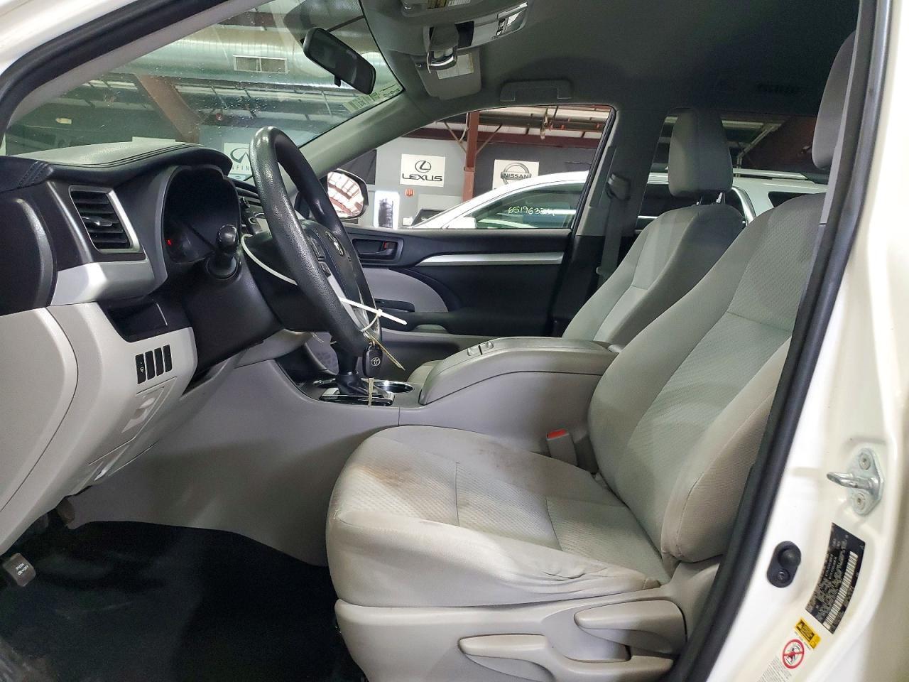 5TDBKRFHXFS211474 2015 TOYOTA HIGHLANDER photo no. 7
