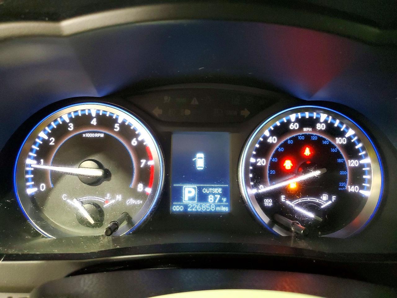 5TDBKRFHXFS211474 2015 TOYOTA HIGHLANDER photo no. 9
