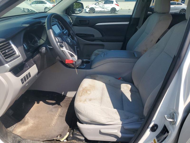 2015 TOYOTA HIGHLANDER LE — Фото 7 из 13