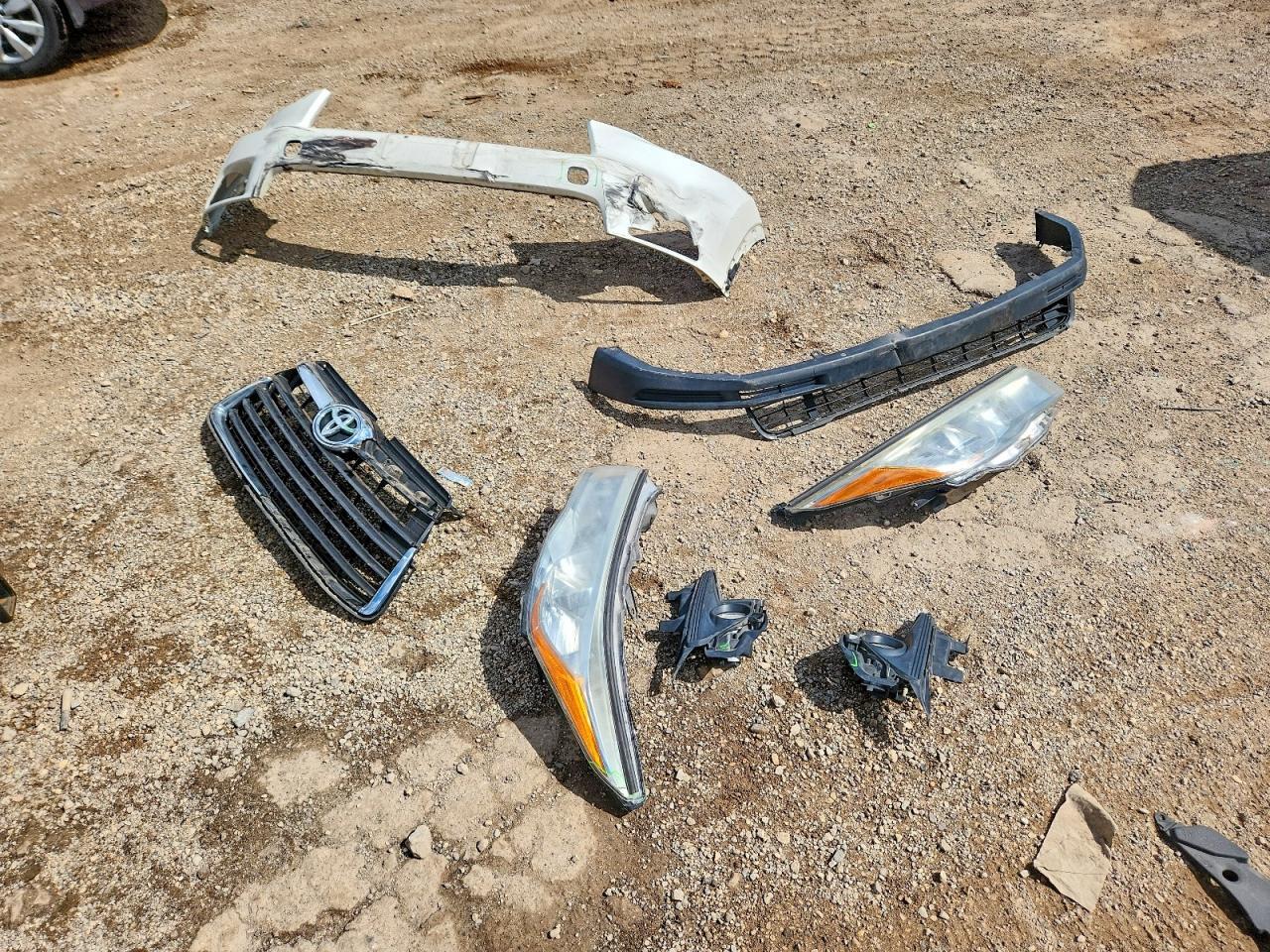 5TDJKRFH0FS192798 2015 TOYOTA HIGHLANDER photo no. 12