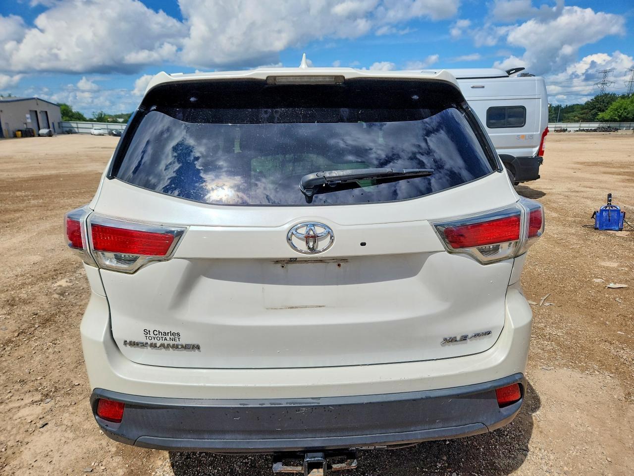 5TDJKRFH0FS192798 2015 TOYOTA HIGHLANDER photo no. 6