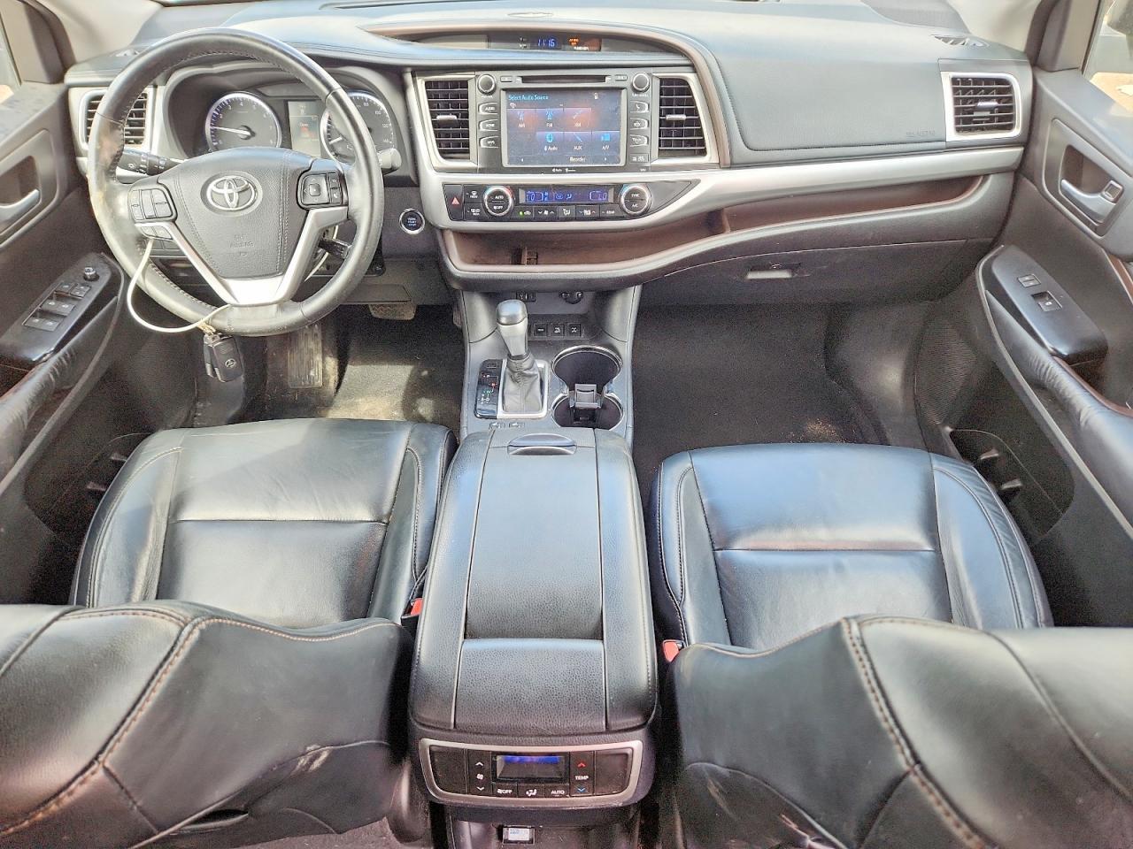 5TDJKRFH0FS192798 2015 TOYOTA HIGHLANDER photo no. 8