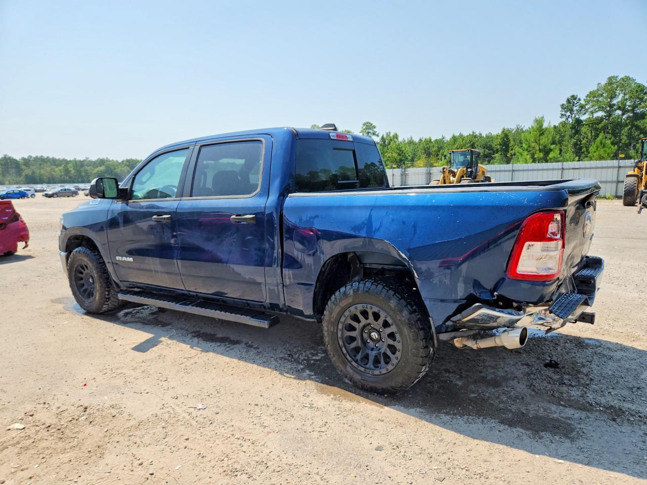 2023 RAM 1500 BIG HORN/LONE STAR — Фото 2 из 12