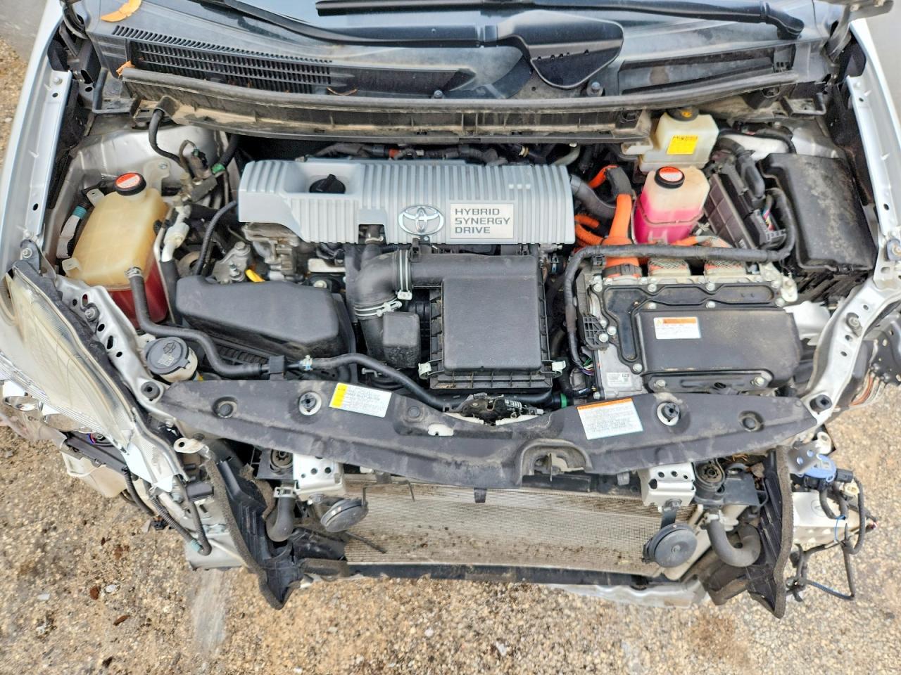 2015 TOYOTA PRIUS FIVE — Фото 11 из 13