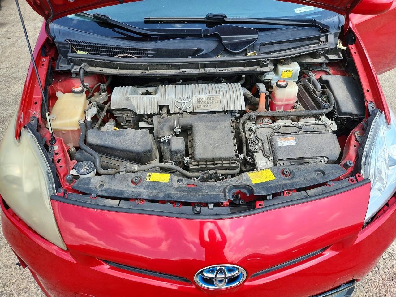 2015 TOYOTA PRIUS TWO — Фото 11 из 12