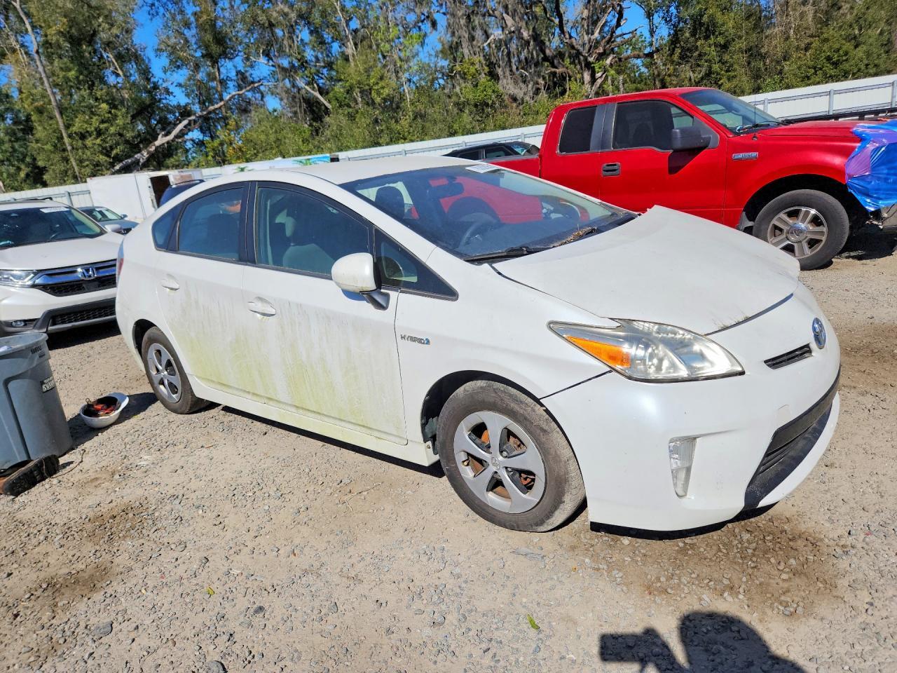 2015 TOYOTA PRIUS — Фото 4 из 12