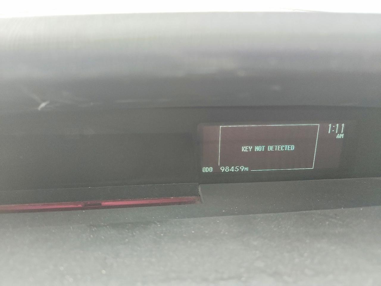 2015 TOYOTA PRIUS TWO — Фото 9 из 12