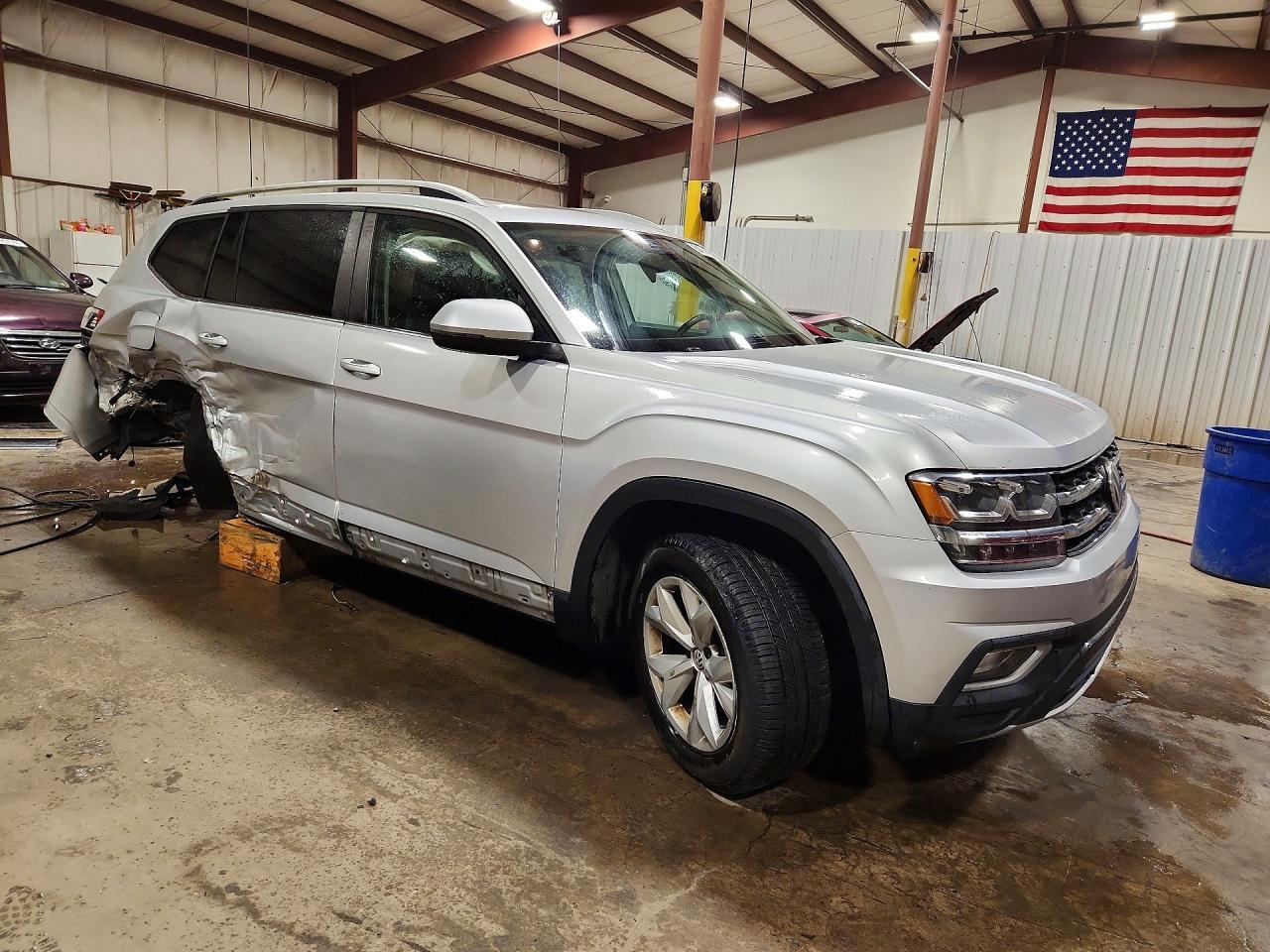 2018 VOLKSWAGEN ATLAS SEL — Фото 4 из 14