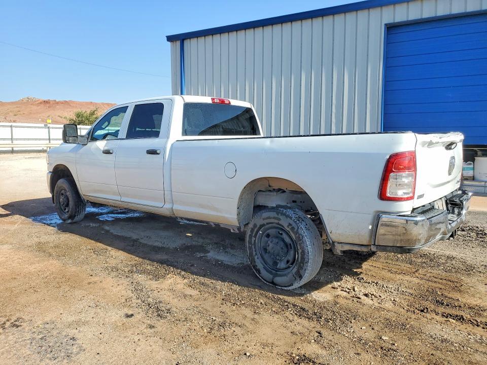 2023 RAM 2500 TRADESMAN — Фото 2 из 12